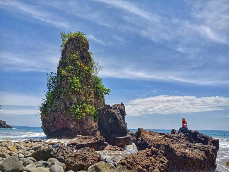 Liburan ke Pesisir Barat Lampung
