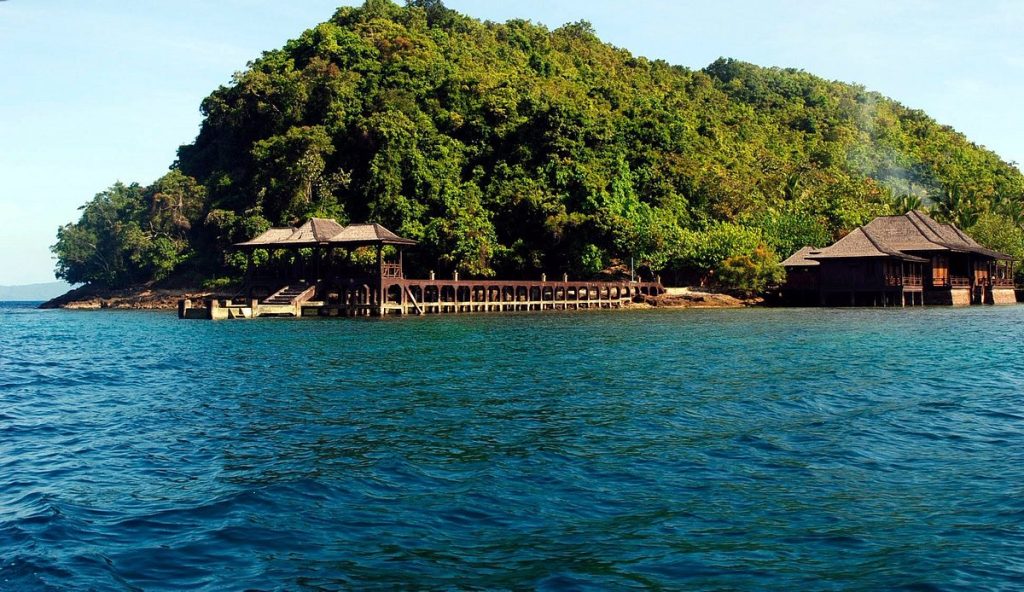 Wisata Lampung Pantai Mutun dan Pulau Pahawang